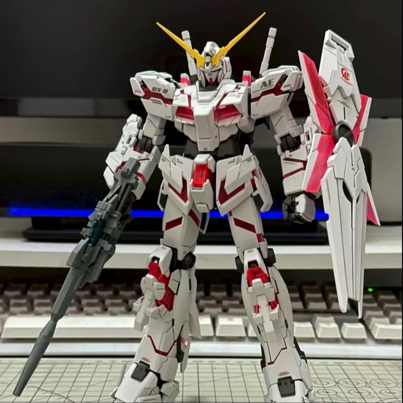 Model Kit Gundam Wing - Assembled Model HG Unicorn 1/144 Jim