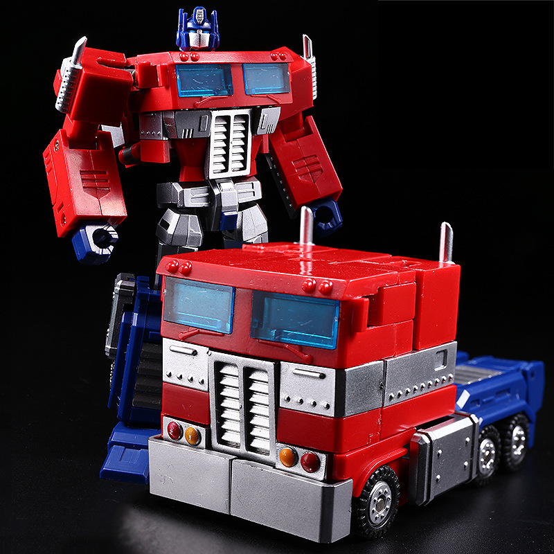 Transformation G1 Splicing toy - đánh giá và giá Model Kit Optimus Prime