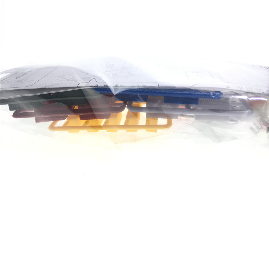 Dongfang Container Ship Electr - đánh giá và giá Model Kit U Boat