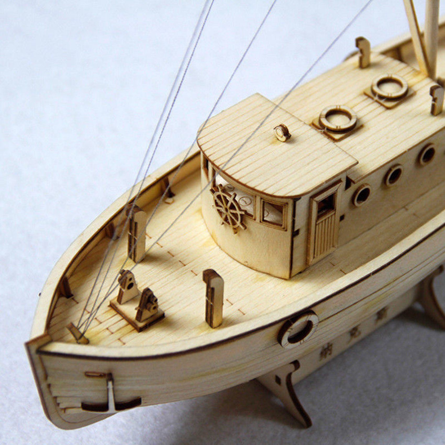 ABUM-2X Ship Assembly Model DI - đánh giá và giá Model Kit U Boat