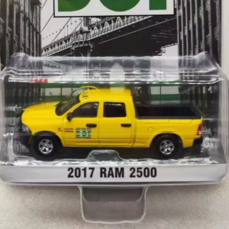 GreenLight 1:64 Scale 2017 RAM - đánh giá và giá Model Kit Volkswagen